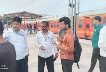 Photo of उत्तर रेलवे के लोनी रेलवे स्टेशन पर चला टिकट चेकिंग अभियान