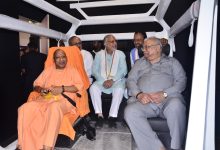 Photo of मुख्यमंत्री योगी द्वारा विधान भवन में नवीनीकरण का लोकार्पण, VR सिमुलेटर से किया अयोध्या – काशी – कुंभ का हवाई भ्रमण