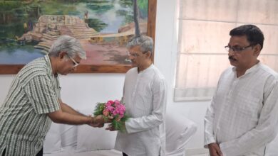 Photo of ग्रामोदय विश्वविद्यालय में भारतीय सांस्कृतिक एवं बौद्धिक विरासत, इतिहास और सनातन संस्कृति के संवर्धन पर परिचर्चा