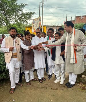 कांग्रेस की हरदोई बैठक में कार्यकर्ताओं की अंशू अवस्थी को कांग्रेस इंडिया गंठबंधन का विधानसभा प्रत्याशी बनाने की मांग