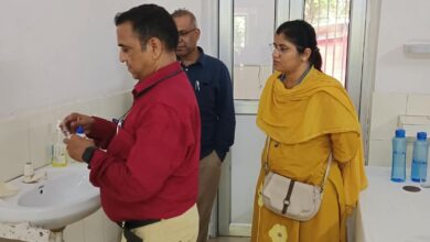 Photo of लखनऊ मंडल : स्वास्थ्य विभाग द्वारा 15 दिवसीय विशेष अभियान में औचक निरीक्षण एवं पेयजल की गुणवत्ता की जांच