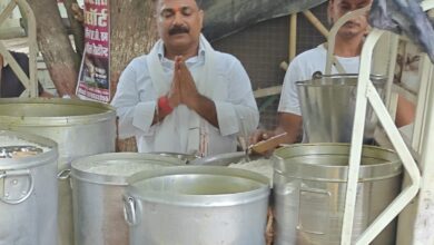 Photo of बाबा नीम करौली की प्रेरणा से मानव सेवा का संकल्प, बृज की रसोई ने हजारों जरूरतमंदों तक पहुंचाया पौष्टिक भोजन