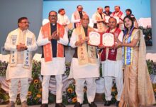 Photo of बीबीएयू में बोले रक्षा मंत्री : ज्ञान हासिल करें, संवैधानिक तरीकों से अन्याय पर सवाल उठाएं और लोकतांत्रिक तरीकों से बदलाव लाएं