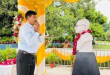 Photo of लखनऊ रेलवे स्टेशन ने पूरे किए 100 गौरवशाली वर्ष, लखनऊ मंडल ने भव्य समारोह के साथ मनाया ‘स्टेशन महोत्सव’