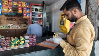 Photo of उत्तर रेलवे लखनऊ मंडल के विभिन्न स्टेशनों पर खान-पान स्टालों का निरीक्षण