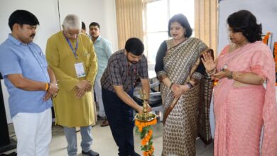 Photo of भारतीय भाषाओं में ज्ञान का विस्तार जरूरी, बीबीएयू में पुस्तक योजना पर मंथन