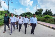 Photo of डीआरएम आशीष जैन ने मऊ जंक्शन का किया औचक निरीक्षण