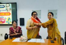 Photo of बीबीएयू में स्वरचित कविता पाठ प्रतियोगिता में गूंजे हिंदी, राष्ट्रभक्ति और सामाजिक सरोकारों के स्वर