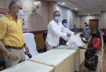 Photo of बीबीएयू में टीबी मरीजों को वितरित की गईं पोषण पोटलियां