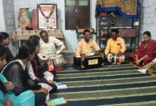 Photo of ग्रामोदय विश्वविद्यालय में प्रार्थना सभा का आयोजन; विद्यार्थियों ने सीखे जीवन-मूल्य और सामाजिक कर्तव्य