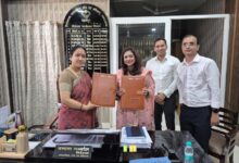 Photo of उत्तराखंड : एससीईआरटी और कोटक एजुकेशन फाउंडेशन के बीच ऐतिहासिक एमओयू पर हस्ताक्षर; अब शिक्षक होंगे स्मार्ट
