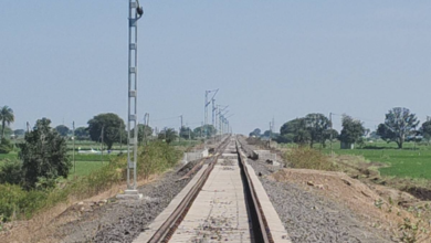 Photo of मुकुटबन-गढ़चंदूर के बीच बनेगी 38 किमी लंबी नई रेल लाइन; रेलवे ने मंजूर किए ₹493 करोड़