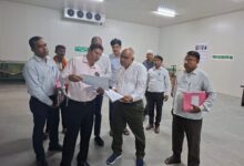 Photo of पैक हाउस संचालन में देरी पर भड़के निदेशक जितेंद्र प्रताप सिंह; मुख्य अभियंता को 10 दिन में रिपोर्ट सौंपने का विधिक निर्देश